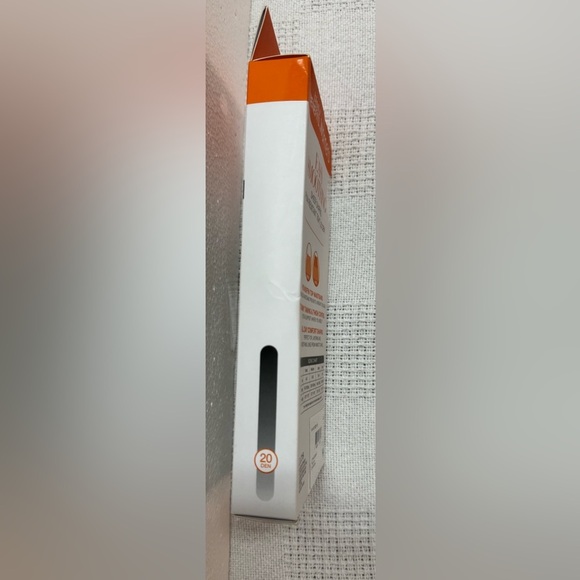 Warner's Easy Smoothing Sheer Shaping Tights - Nude2 - Picture 6 of 7